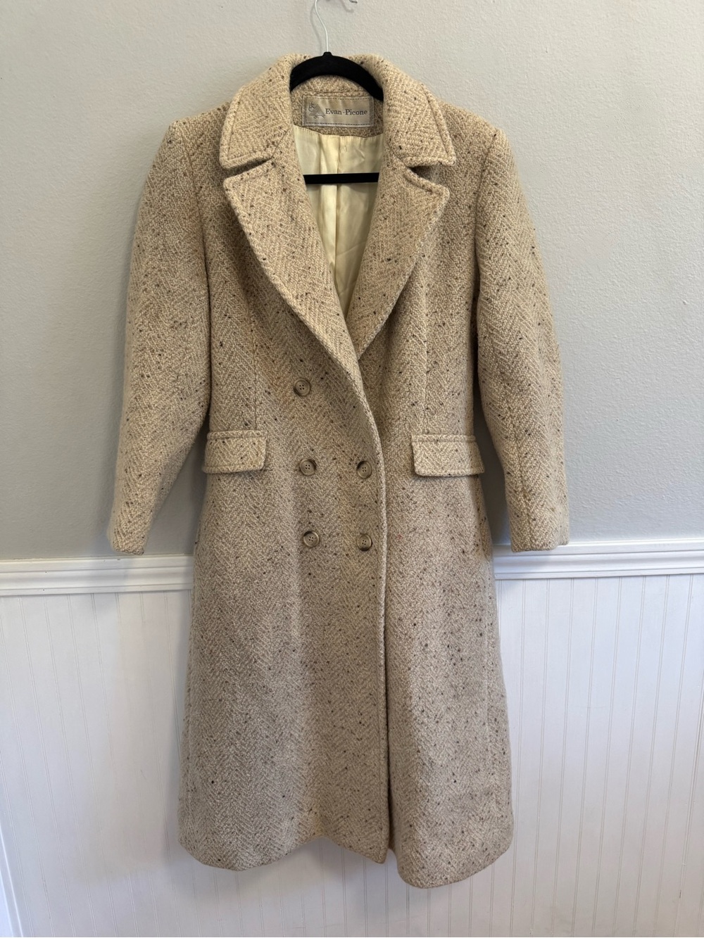 Vintage 1980’s Evan Picone Oatmeal Tweed 100% Wool Double-Breasted Pea Coat